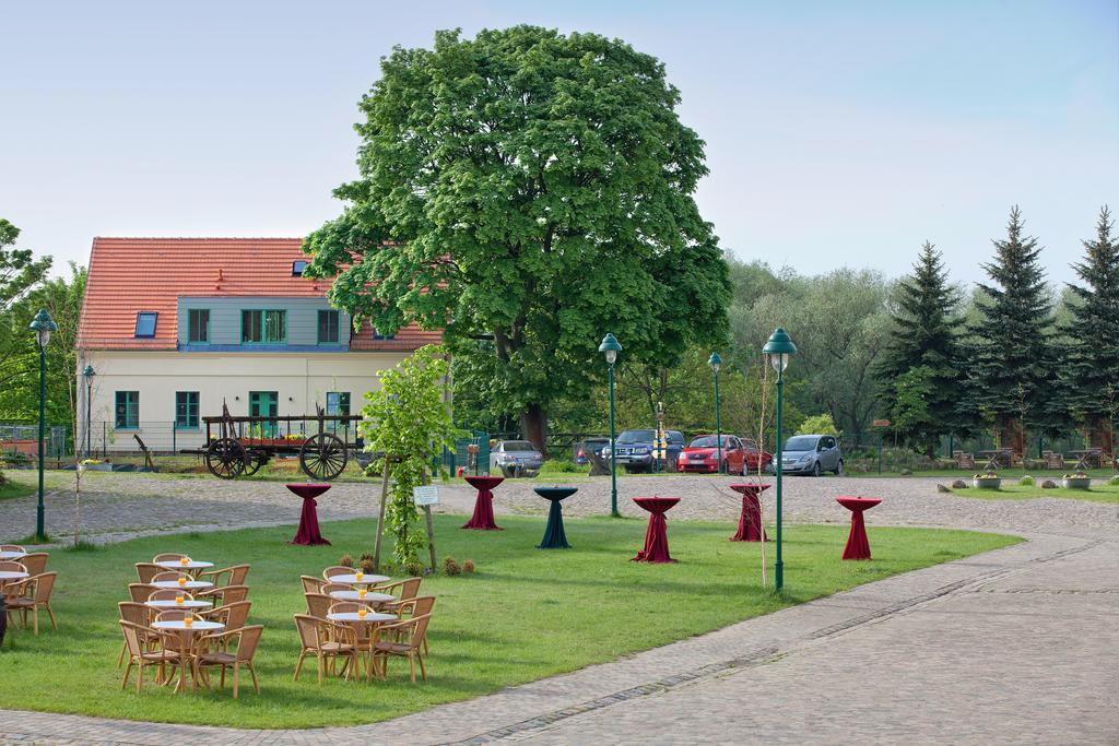 Landhof Liepe Hotel Liepe  Eksteriør billede